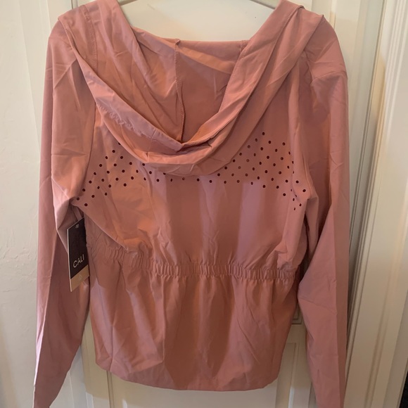 Cali Athletic Jacket New - Picture 2 of 2